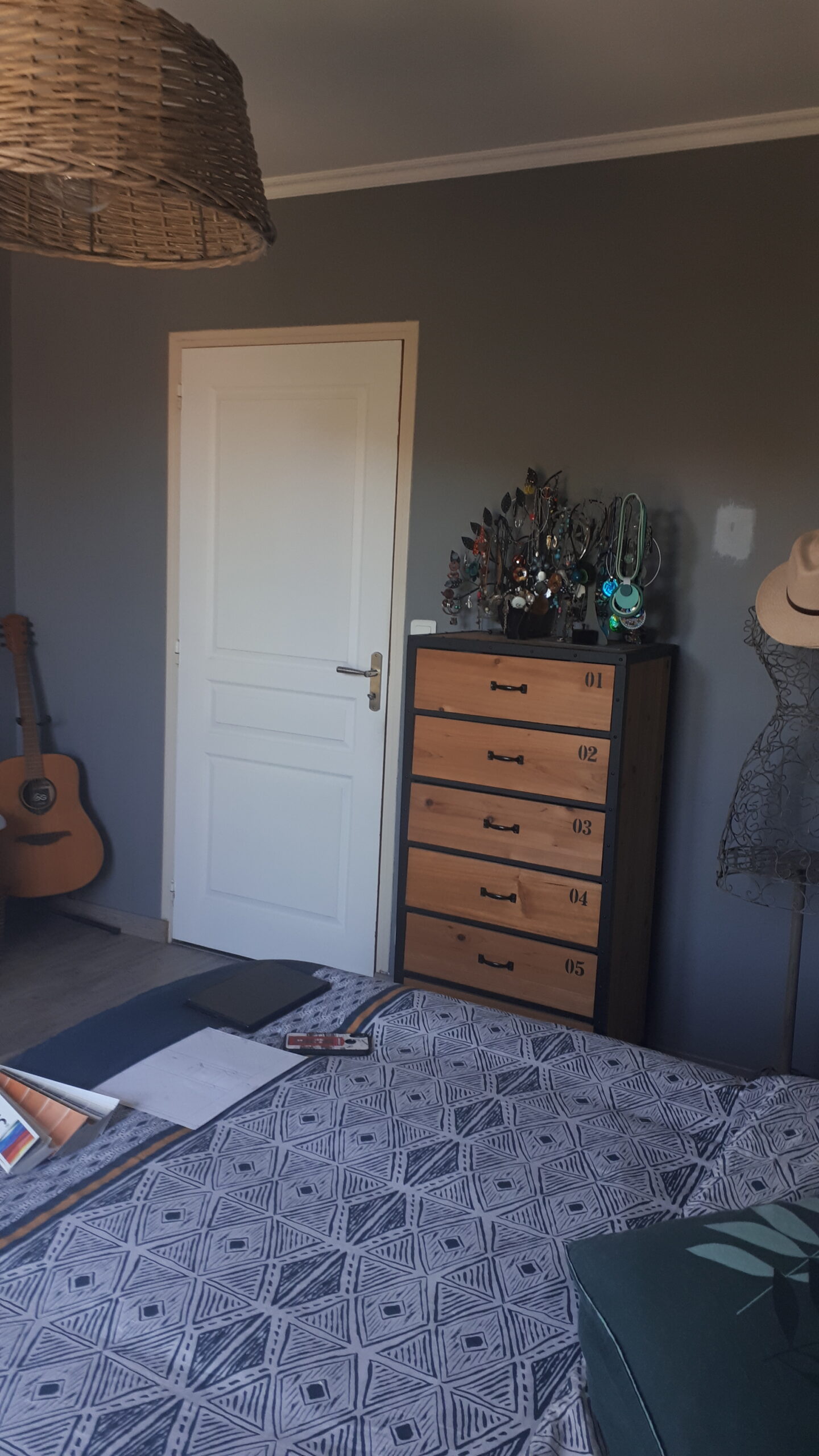 Photo-3-chambre-avant-transformation
