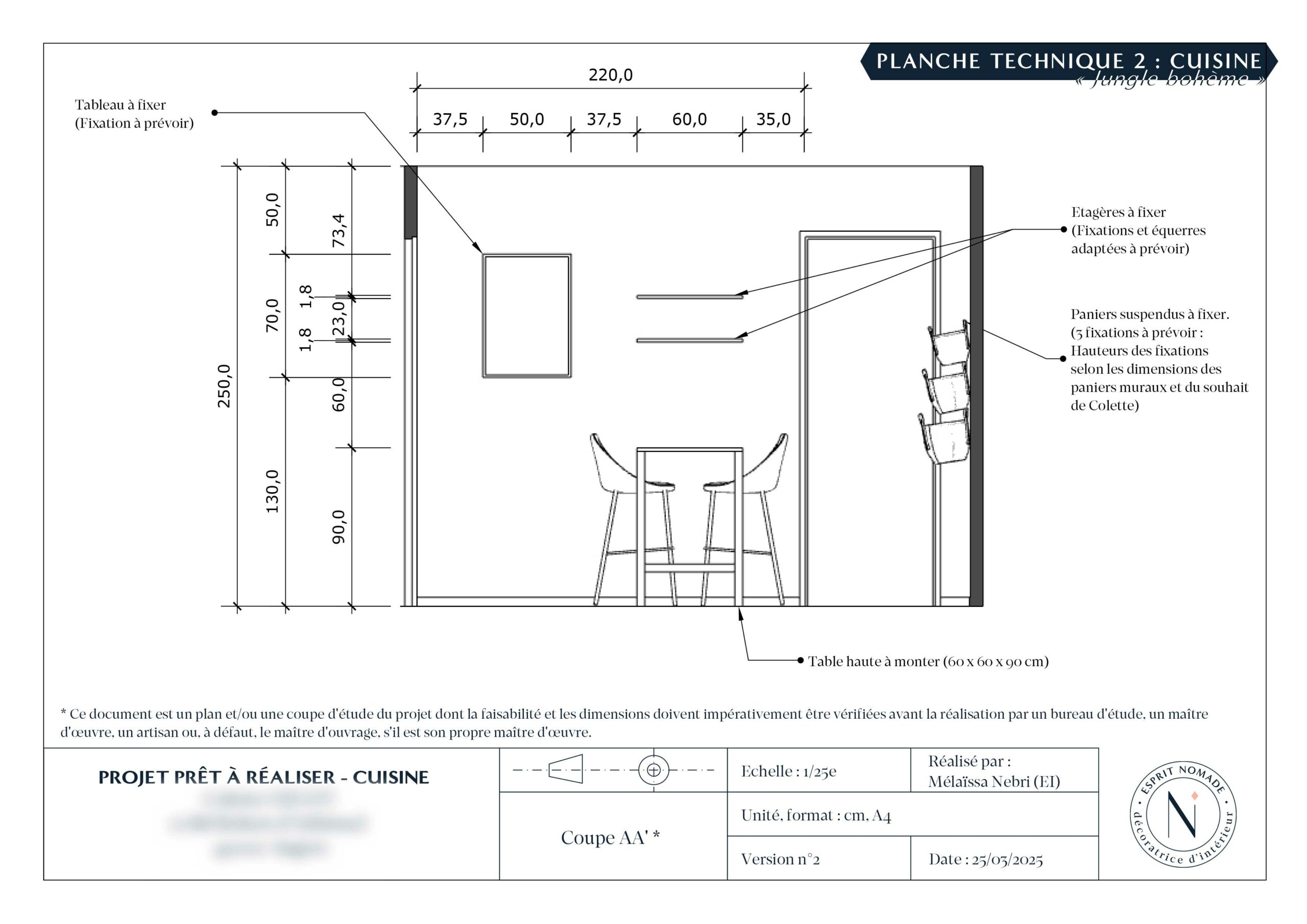 Planche technique, coupe AA', de la cuisine sur le thème décoratif "jungle bohème"